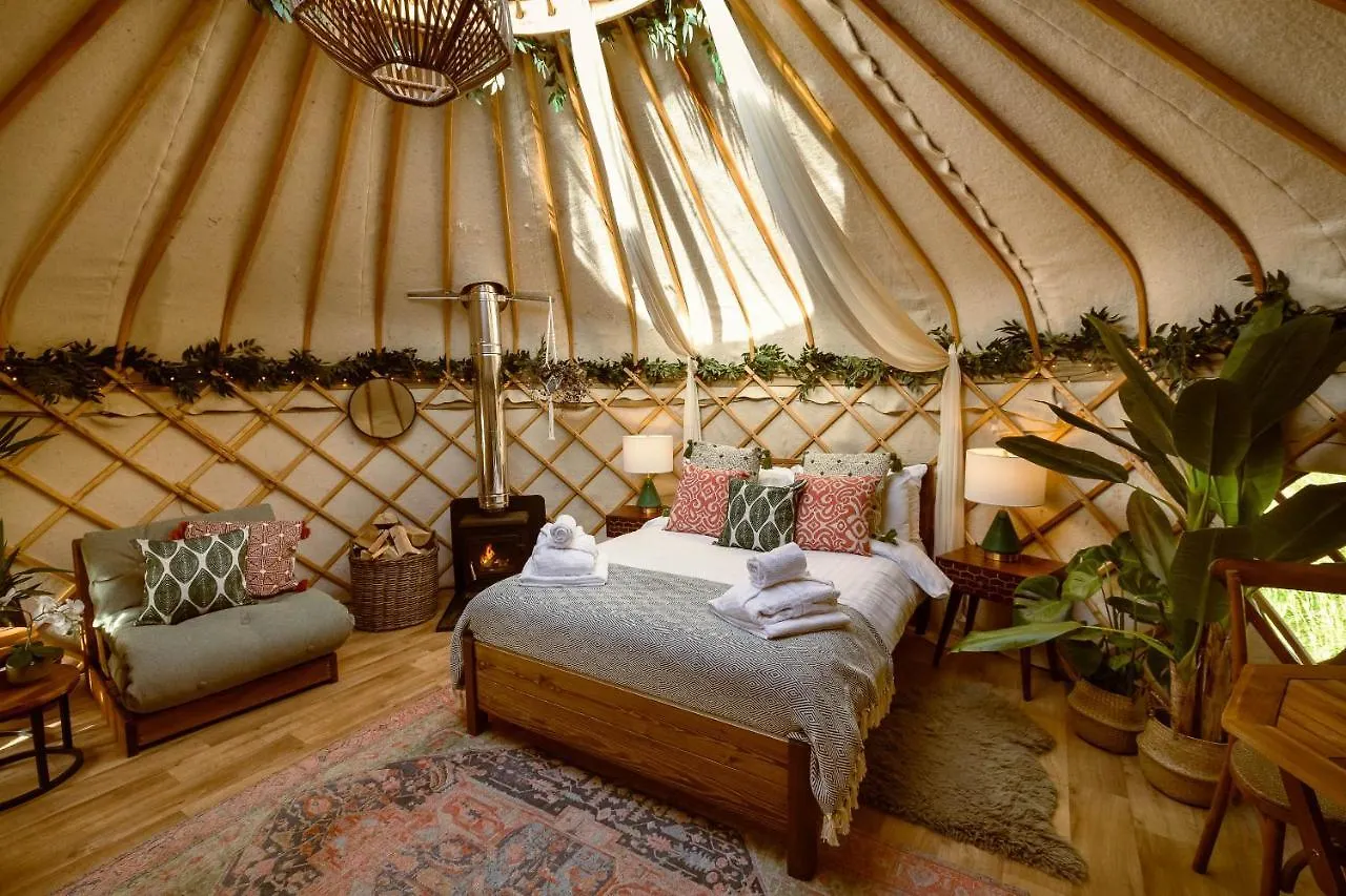 Yurtshire Eavestone Lake - Birch Yurt Ripon 0*,  United Kingdom